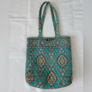 Vera Bradley Tote bag